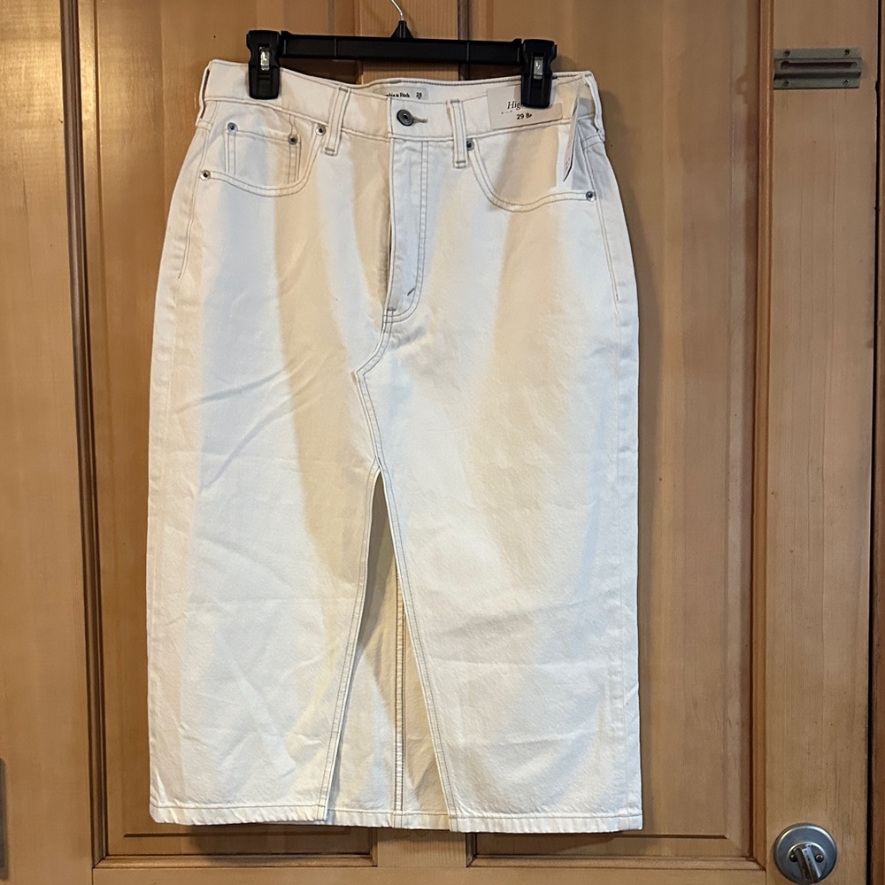 Abercrombie & Fitch Cream Midi Skirt